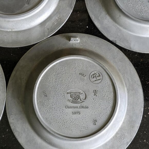 Set of 6 Vintage American Revolution Pewter Bicentennial Plates 1776-1976 - Picture 12 of 16